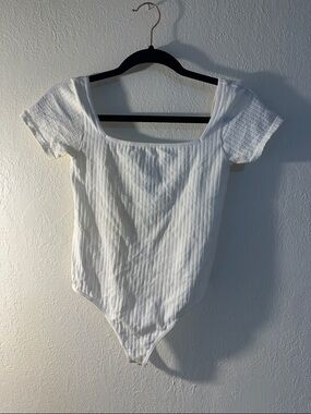 White Ribbed Short Sleeve Square Neck Bodysuit